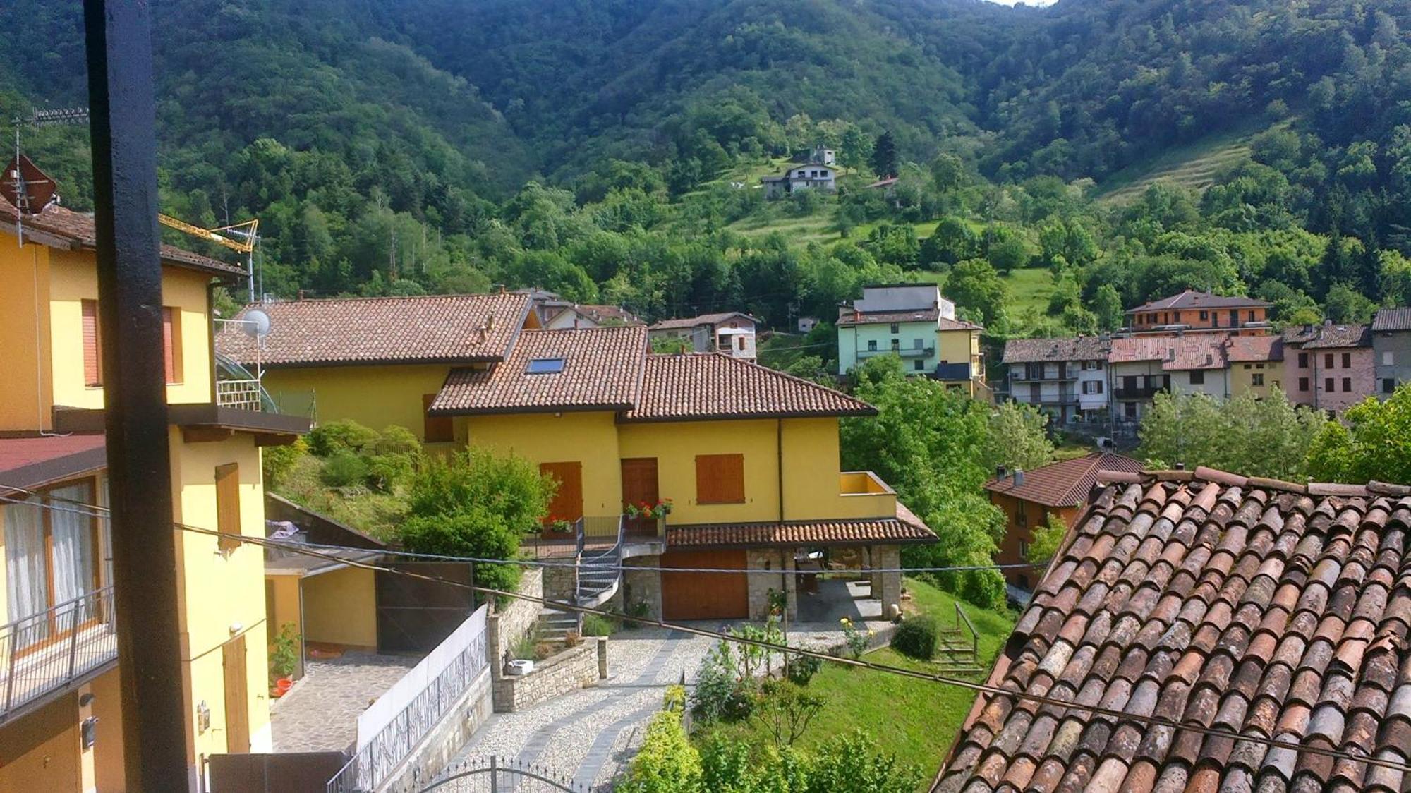 Cute Little Flat With View, 20 Mins To Bgy Airport Daire Pradalunga Dış mekan fotoğraf